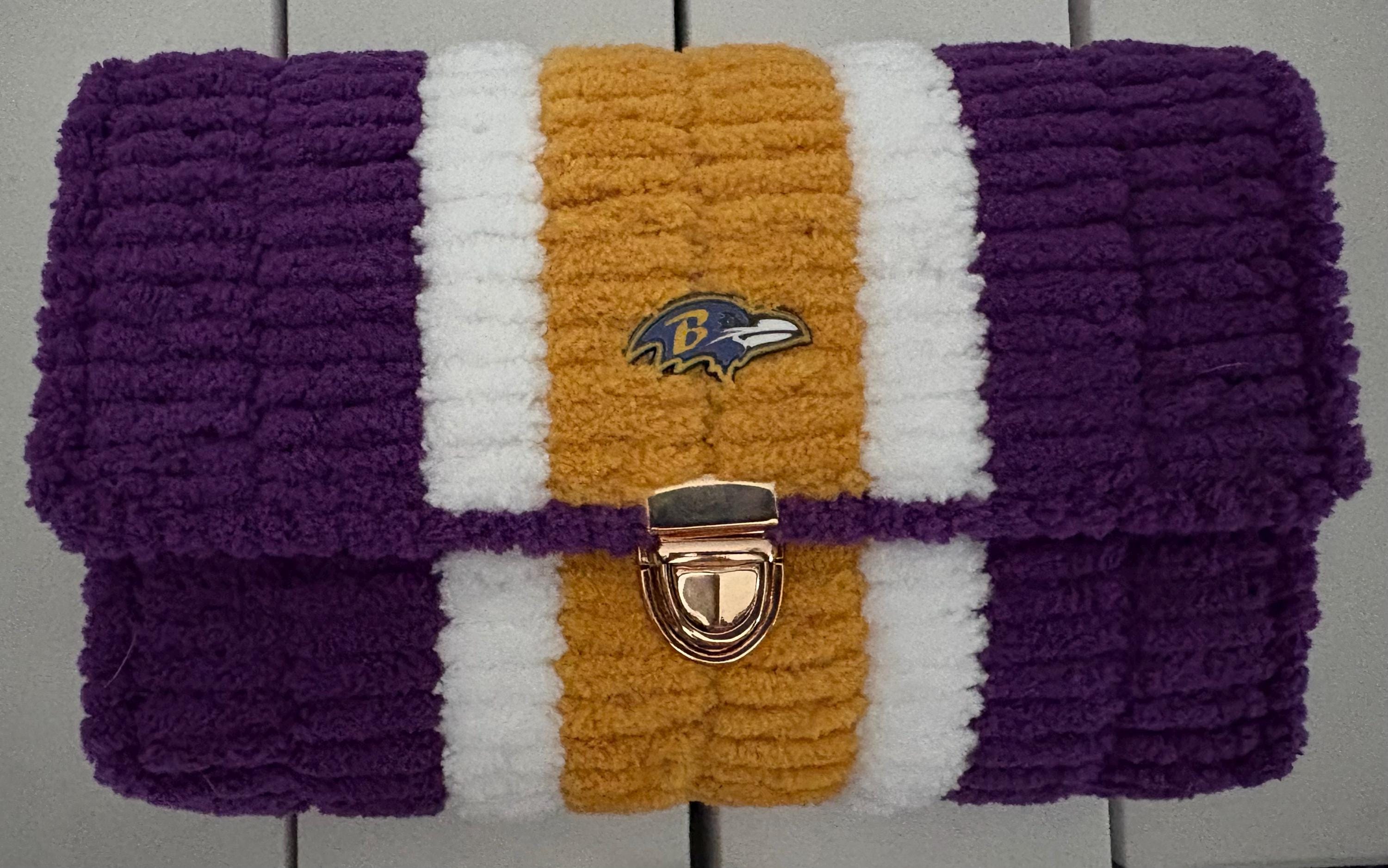 Baltimore Ravens Crossbody Purse. Game day ready!