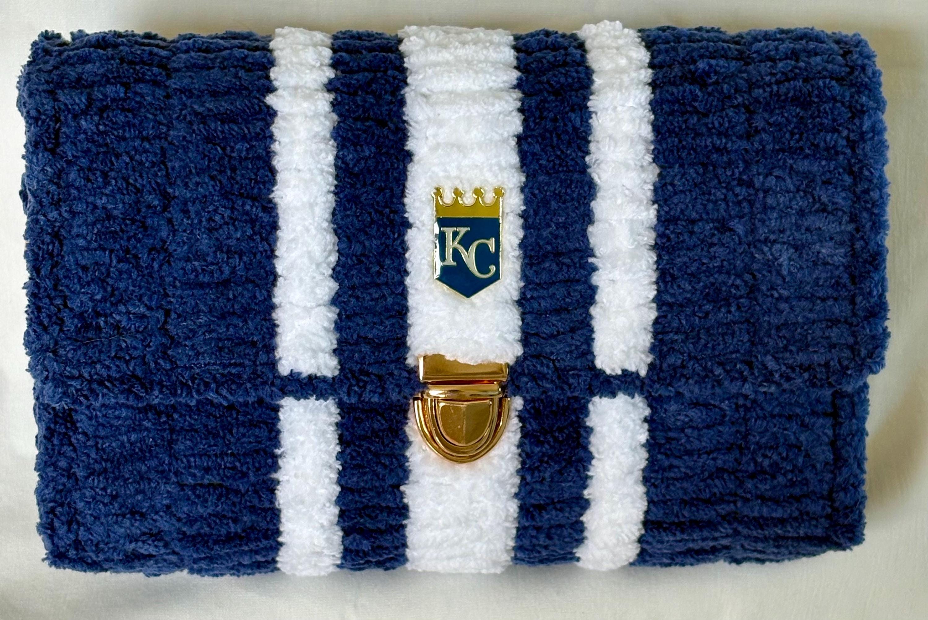 Kansas City Royals Inspired Crossbody Purse – Handmade Crochet Fan Bag