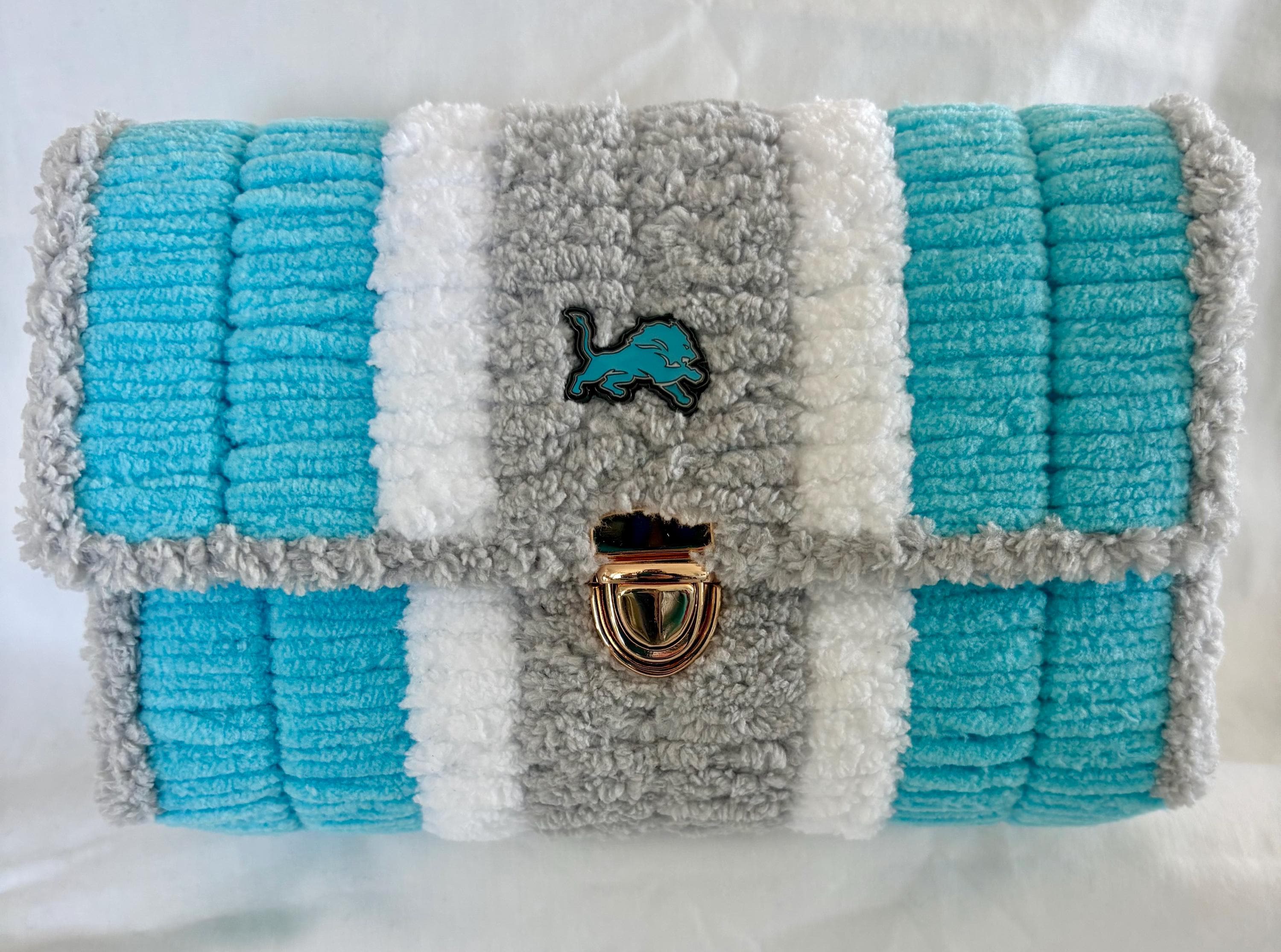Detroit Lions Inspired Crossbody Purse – Handmade Chenille Game Day Bag – NFL Fan Gift