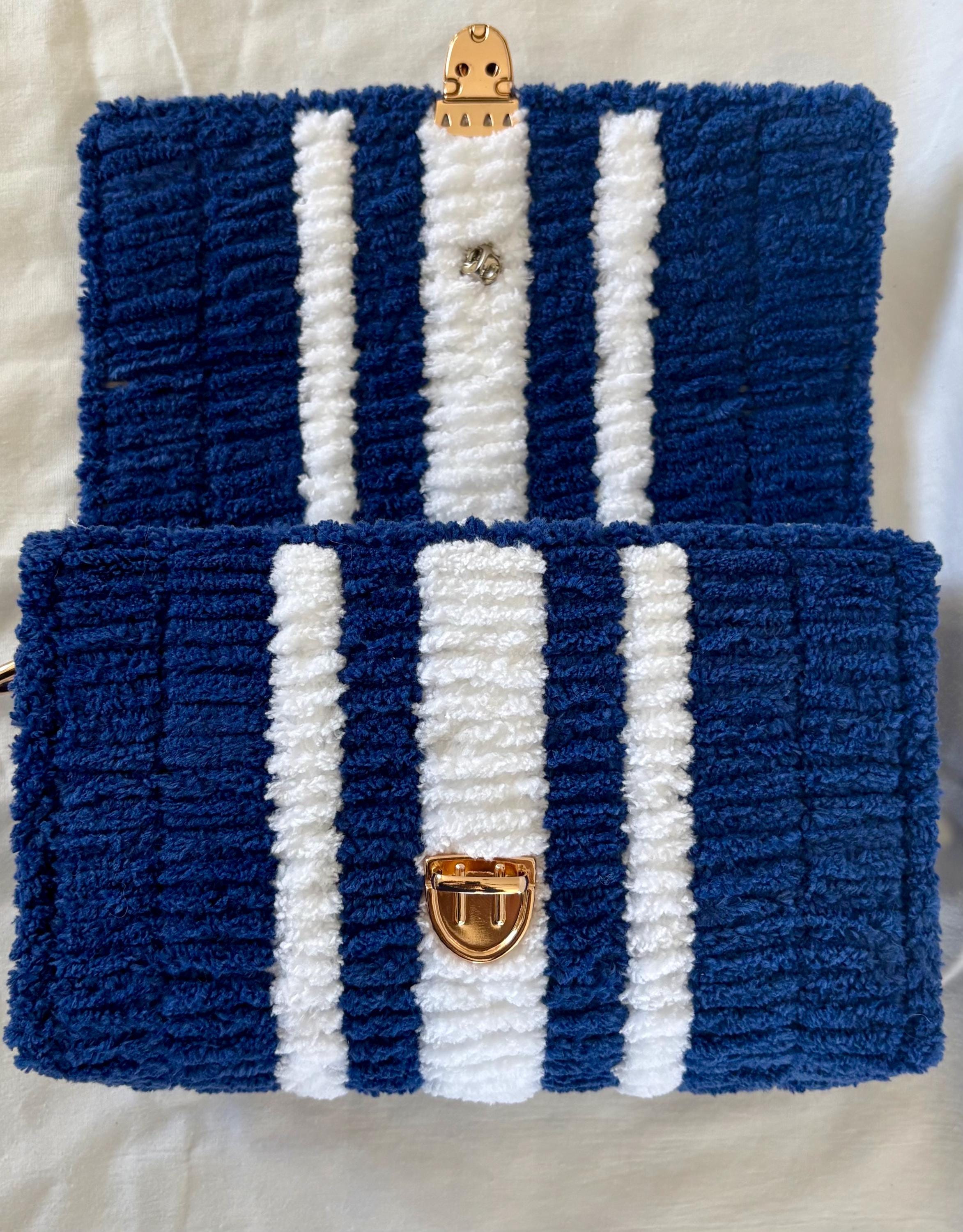 Tampa Bay Lightning Inspired Crossbody Purse – Handmade Crochet Fan Bag