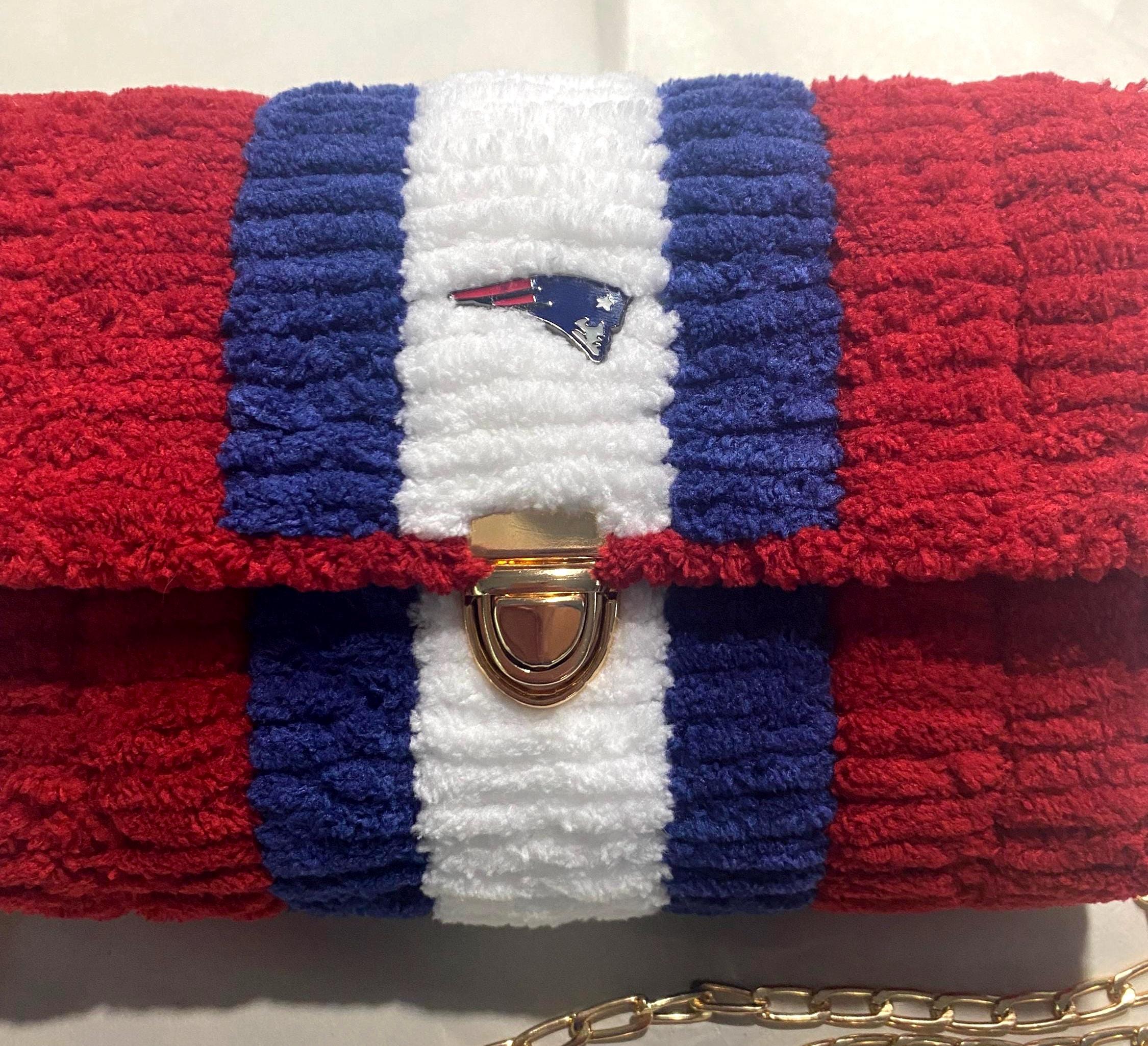 New England Patriots crossbody purse. Game day ready! Handmade